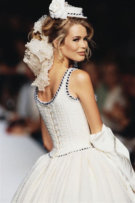 claudia schiffer chanel white dress